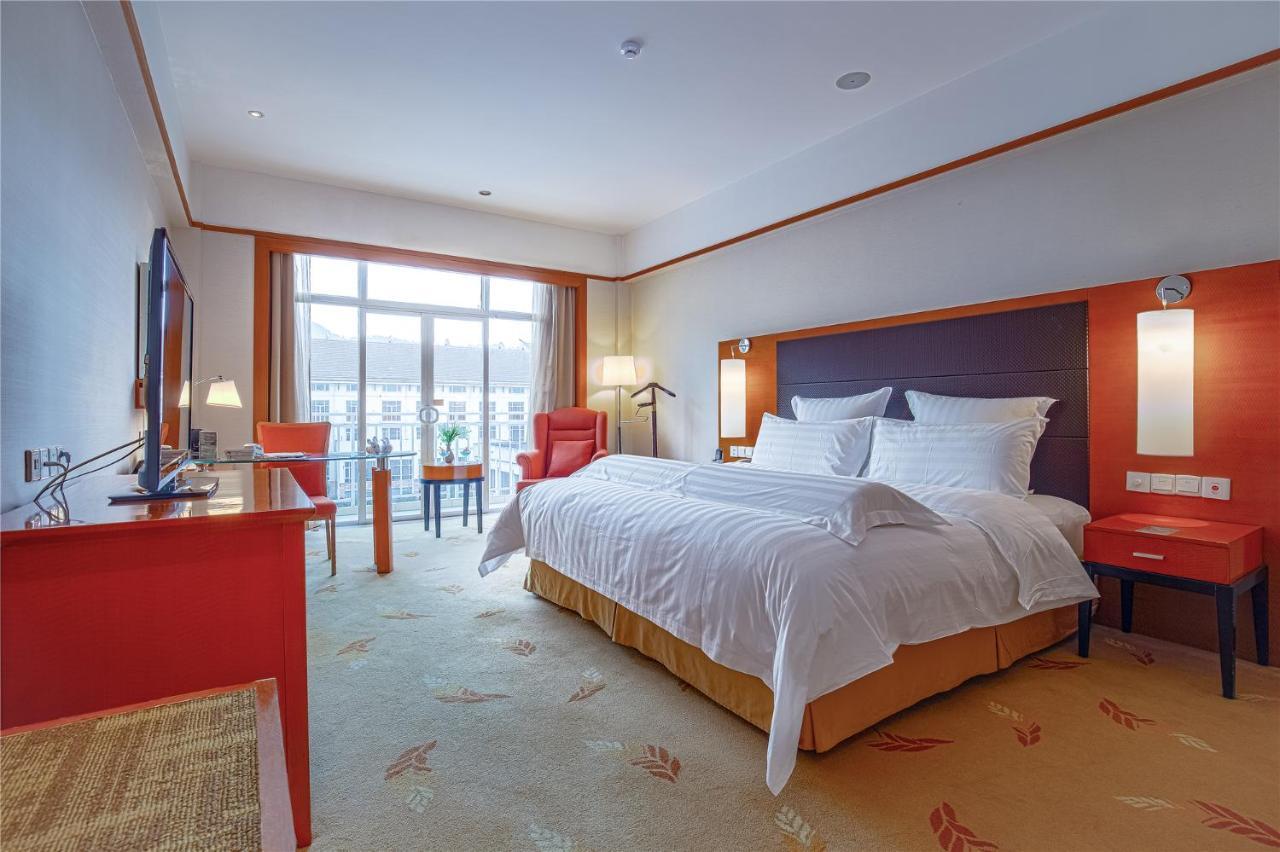 Pullman Zhangjiajie Hotel - Instagrammable Exterior photo
